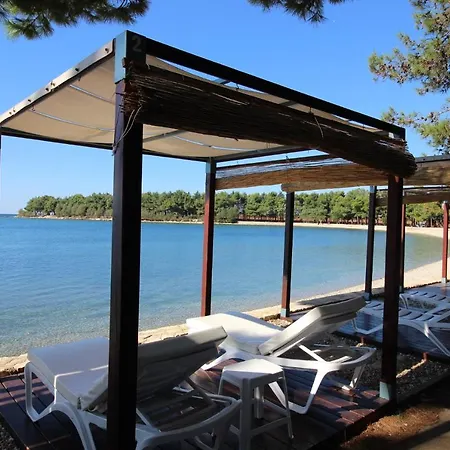 Διαμέρισμα Alma A2 *