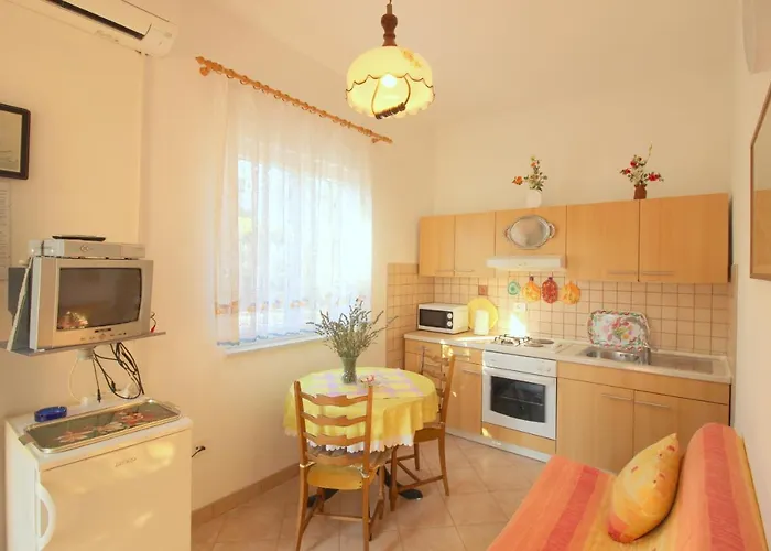 Alma A2 Novigrad Istria